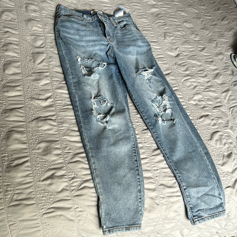Women’s Levi Jeans